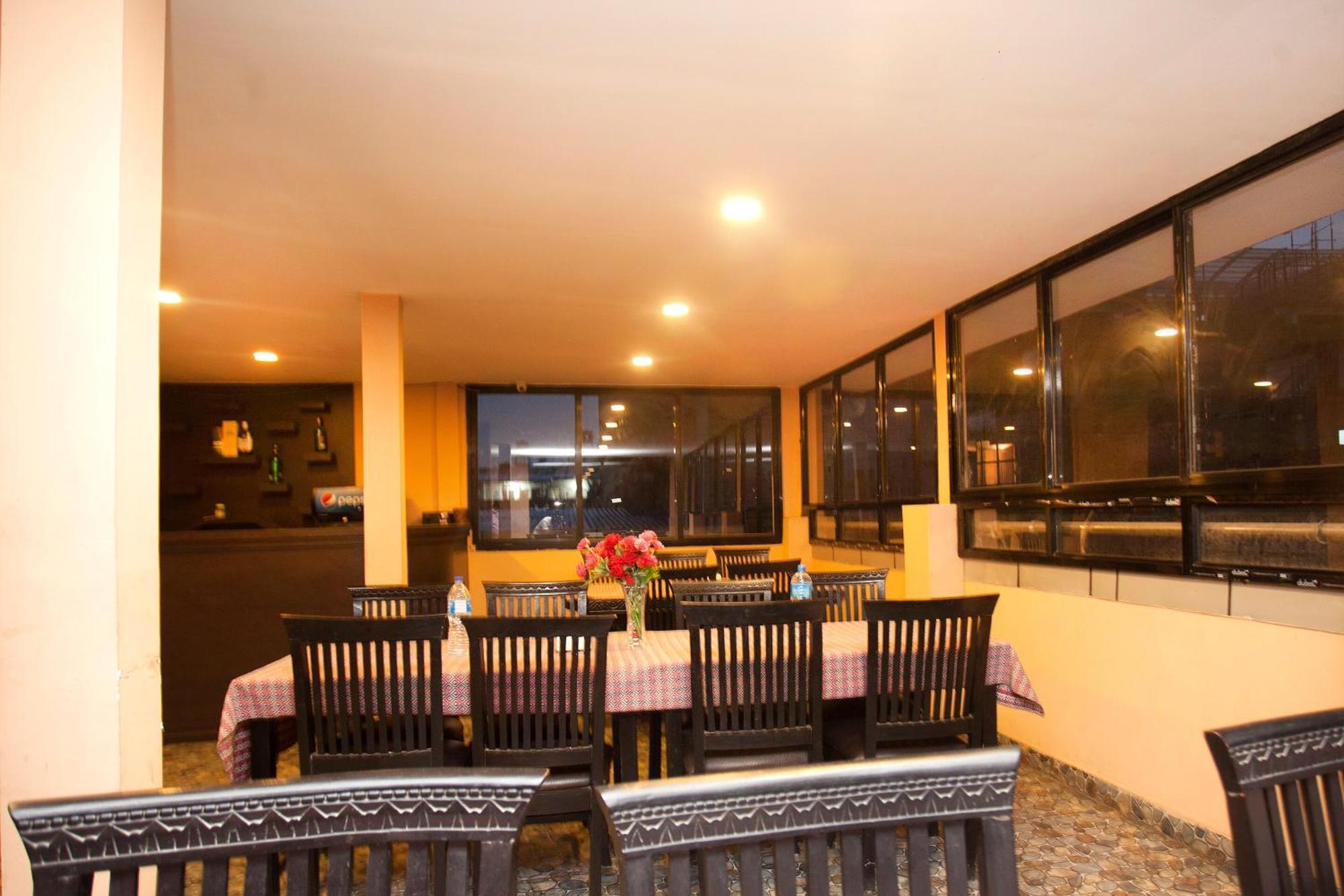 Kathmandu City Hotel Экстерьер фото