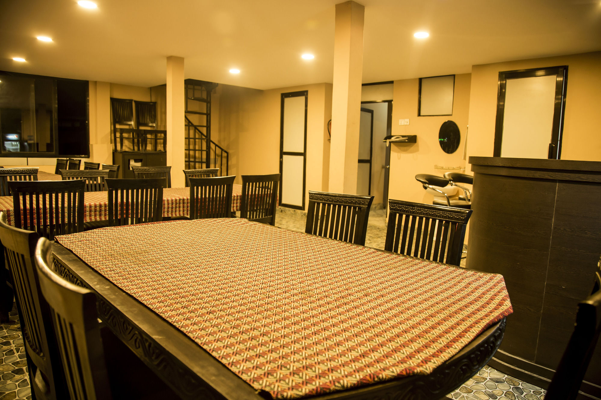 Kathmandu City Hotel Экстерьер фото